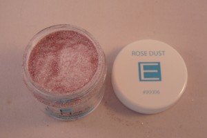 Rose dust